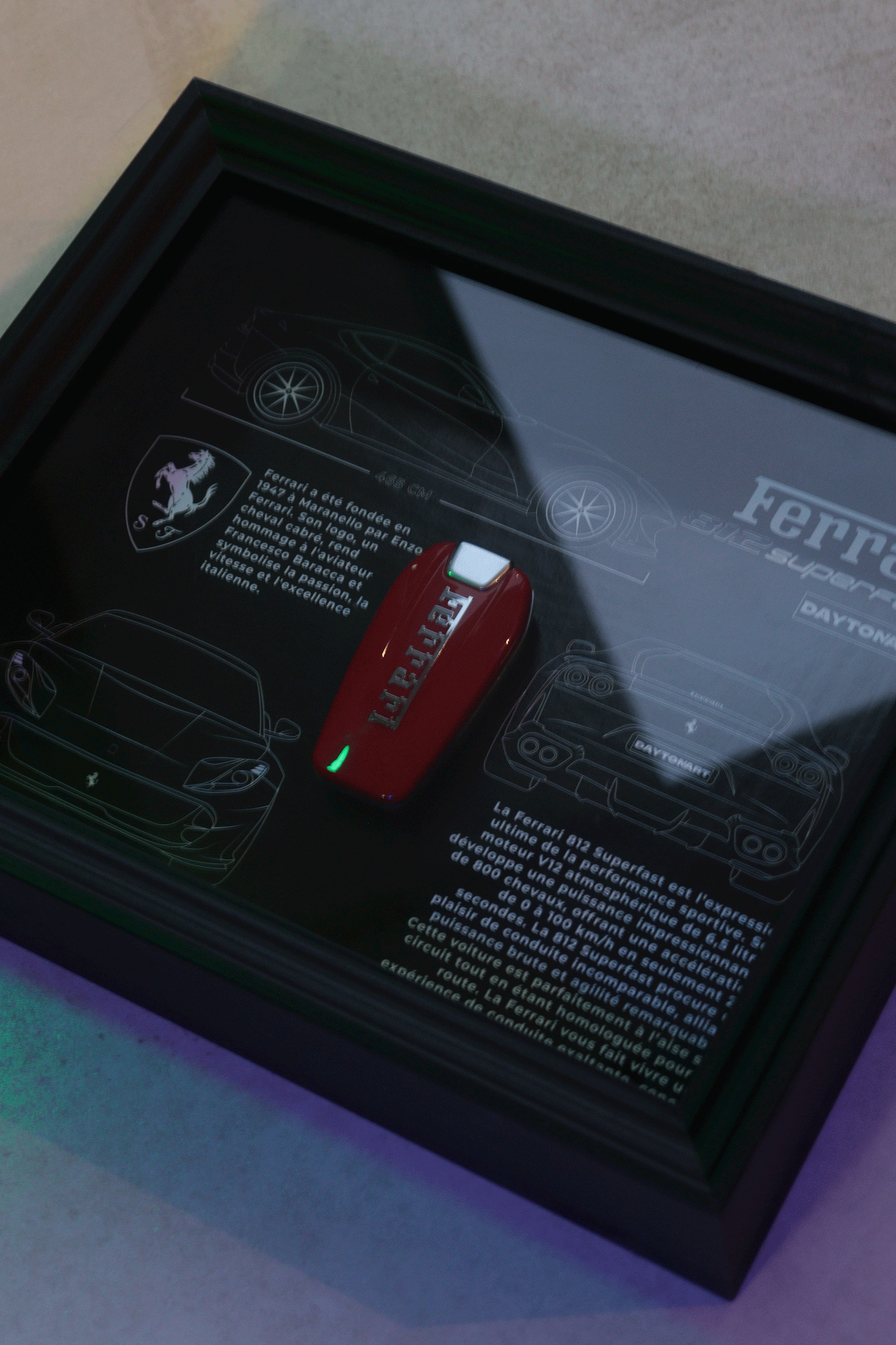 Cadre Ferrari 812 SuperFast Daytonart.fr