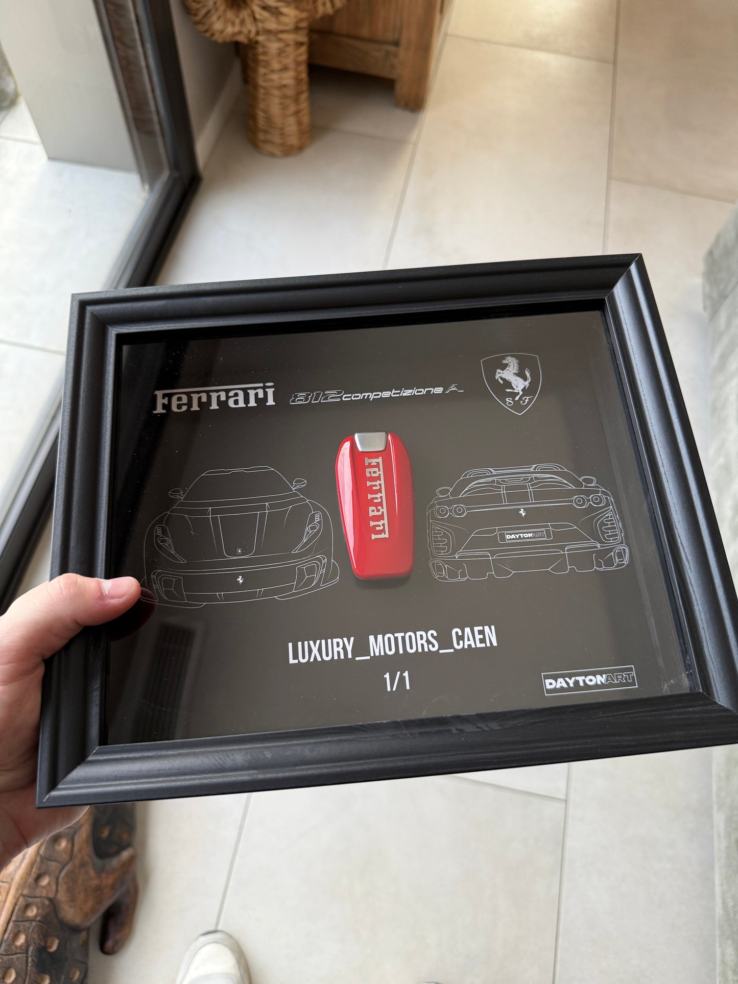 Cadre Ferrari 812 Competizione Aperta Daytonart.fr